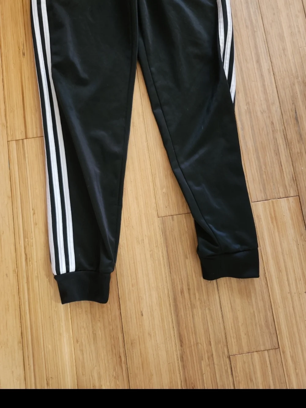 Adidas Tricot 3-Stripes track pants youth xl 14/16 joggers - Picture 4 of 4